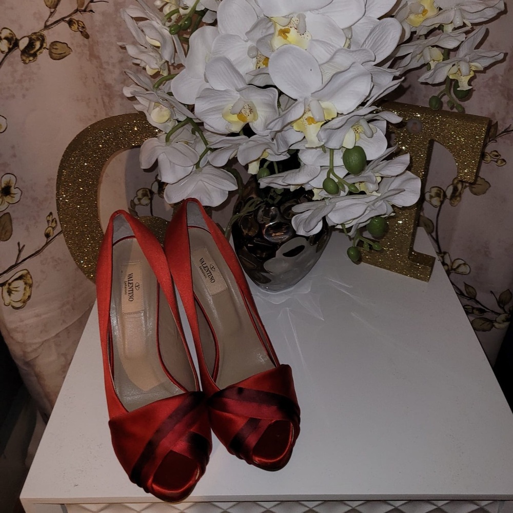 Valentino pink/red pumps